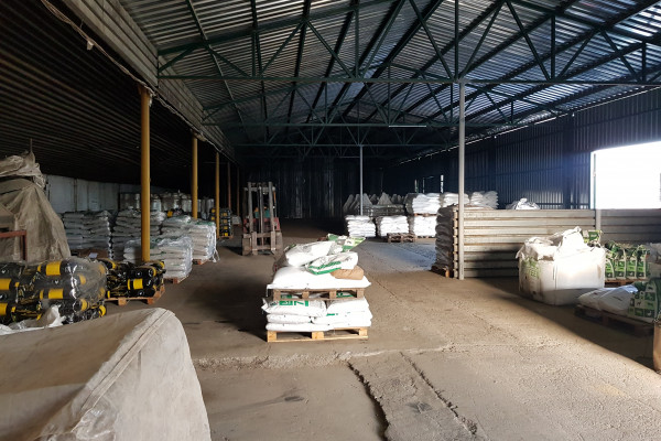 Продажа завода по производству сухих кормовых добавок, премиксов, БМВД